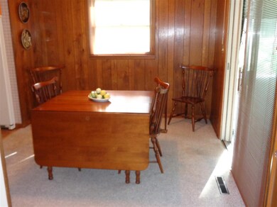 53250 Ridgewood Dr, South Bend, IN 46637 - photo 6