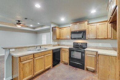 112 Jolin Ln, Weatherford, TX 76088 - photo 4