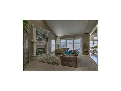 6046 Longview Rd, Shawnee, KS 66218 - photo 7