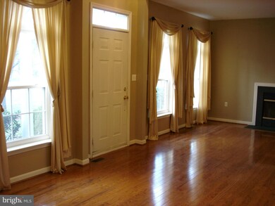 2963 Halston Dr, Manchester, MD 21102 - photo 3