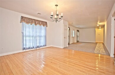 24 Kirkbridge Ln, Bella Vista, AR 72714 - photo 6