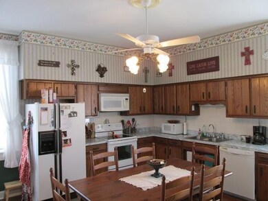 912 Lexington Rd, Harrodsburg, KY 40330 - photo 7