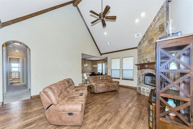 189 Cactus Dr, Decatur, TX 76234 - photo 3