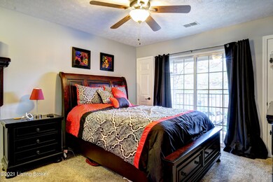 8520 Grand Neptune Dr unit 1601, Louisville, KY 40228 - photo 6