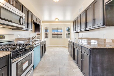 1605 Lomaland Dr, El Paso, TX 79935 - photo 5