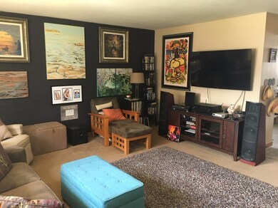 318 Bluebird Ave, Crown Point, IN 46307 - photo 2