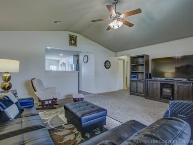 3004 N 22nd St, Broken Arrow, OK 74012 - photo 6