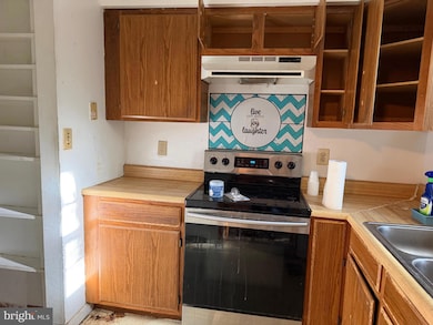 8446 Pine Blvd, Lusby, MD 20657 - photo 5