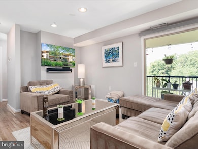 1006 Primrose Rd unit 302, Annapolis, MD 21403 - photo 6