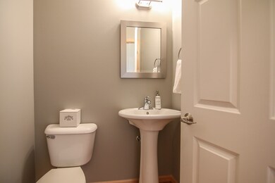 2802 Hollyhock St, Fitchburg, WI 53711 - photo 7