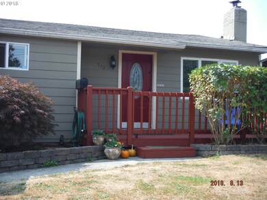 710 E 8th St, Newberg, OR 97132 - photo 2