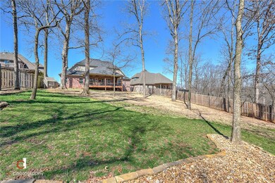 204 NW Highland Rd, Bentonville, AR 72712 - photo 2