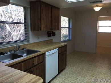 3194 N Camomile Way, Beverly Hills, FL 34465 - photo 5