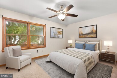 805 Shamrock Dr, Fredericksburg, VA 22407 - photo 5