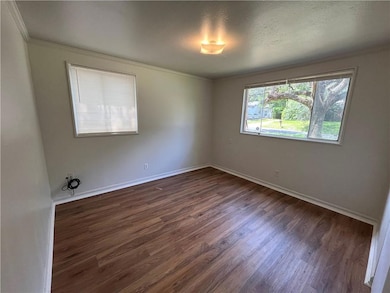 459 Seabreeze Rd E, Mobile, AL 36609 - photo 4