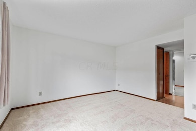 03-Living Room