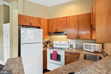 1755 18th St NW unit 100, Washington, DC 20009 - photo 6