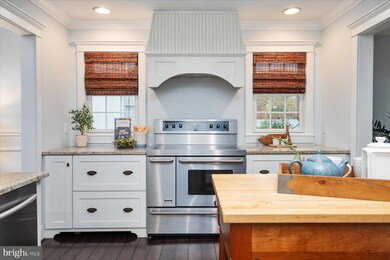 102 Pine Dr, Annapolis, MD 21403 - photo 2