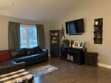 1 Sherry Ln, Spencer, MA 01562 - photo 4