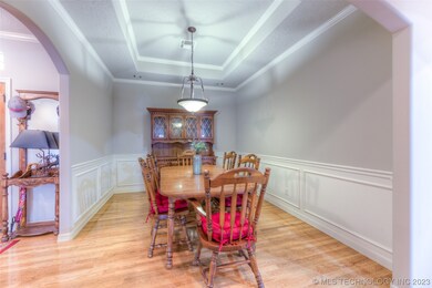 formal dining or flex space