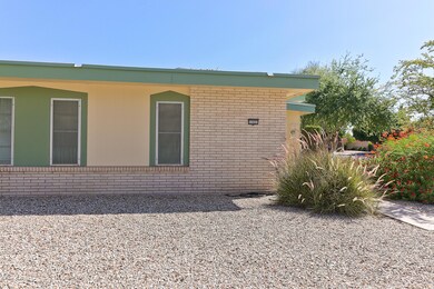 17221 N 106th Ave, Sun City, AZ 85373 - photo 4
