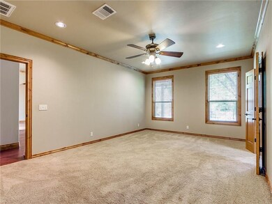 19513 Fieldshire Dr, Edmond, OK 73012 - photo 7
