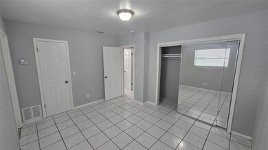 2501 Pierce St unit 12-A, Hollywood, FL 33020 - photo 6