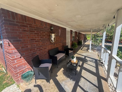 412823 E 1910 Rd, Antlers, OK 74523 - photo 5