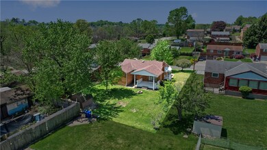 Check out that backyard!!