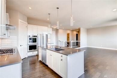 921 9th Ave N, Edmonds, WA 98020 - photo 2