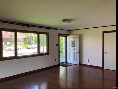 3221 S 3rd St, Whitehall, PA 18052 - photo 6