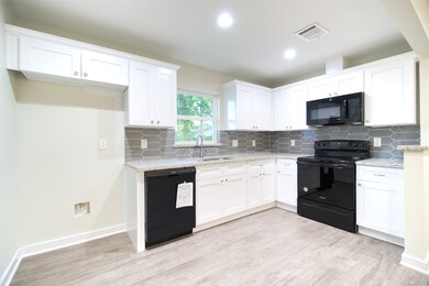 3911 Florinda St, Houston, TX 77021 - photo 6