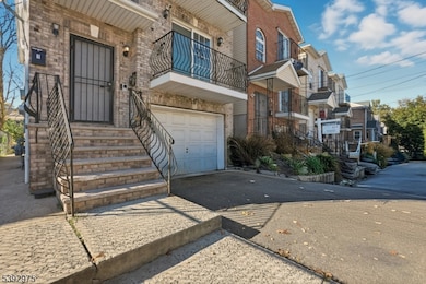 537 S 18th St, Newark, NJ 07103 - photo 4