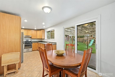 1211 Stillwell St NE, Olympia, WA 98516 - photo 4