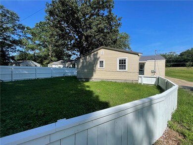 834 Greenville St, Pendleton, SC 29670 - photo 6