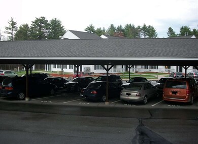 40 Barrington Ave unit U404, Nashua, NH 03062 - photo 2