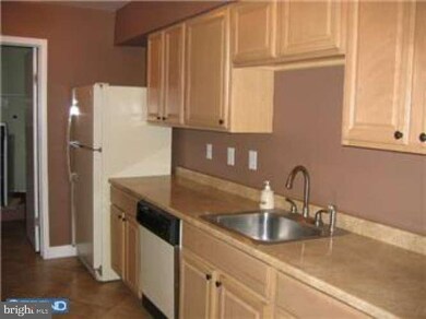 477 Colonial Dr, East Greenville, PA 18041 - photo 7