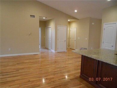 10 Morgan St unit 9, Providence, RI 02907 - photo 6