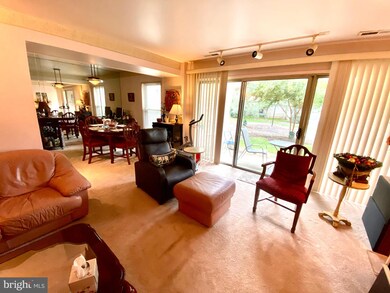 30 Canterbury Square unit 101, Alexandria, VA 22304 - photo 5