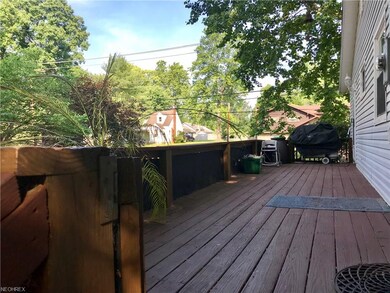 Side deck ...