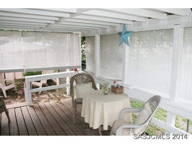 Covered Front Porch