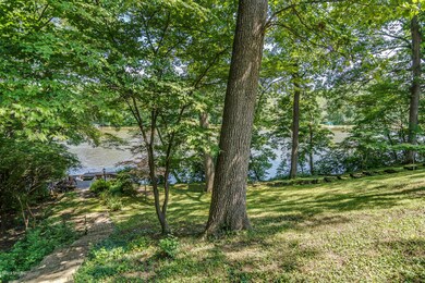 1505 Signal Point Dr Niles MI-large-008-