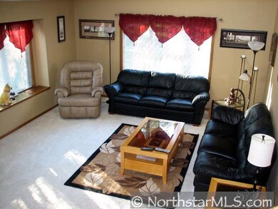 (c) NorthstarMLS.com