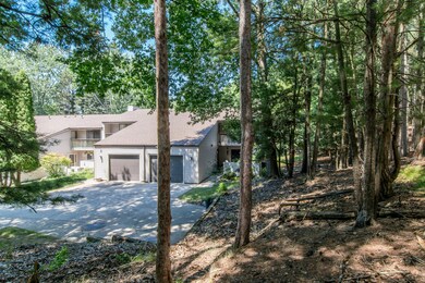 17542 Parkwood unit G, Spring Lake, MI 49456 - photo 3