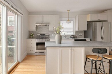 12 Chilton St unit 1, Cambridge, MA 02138 - photo 2