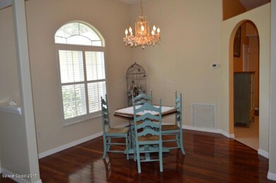 Dining Area - View 2