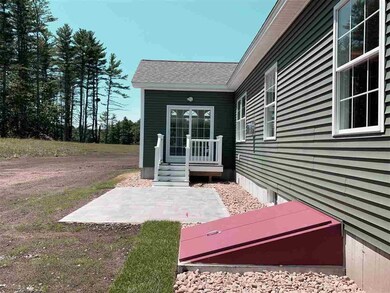 28 Harvest Moon Rd unit 35, Londonderry, NH 03053 - photo 4