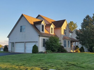 148 Anvil St, Feeding Hills, MA 01030 - photo 3