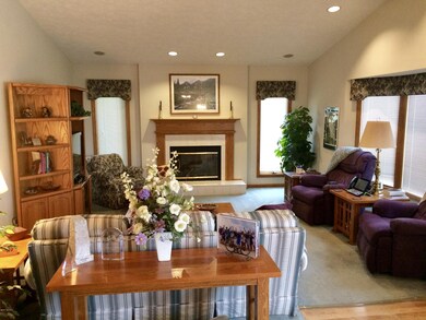 2214 Radcliff Cir SE unit 97, Grand Rapids, MI 49546 - photo 5