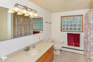 Bathroom-1718-SMALL